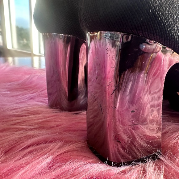 Zara sock like ankle boot with silver metallic like heel - Picture 4 of 5